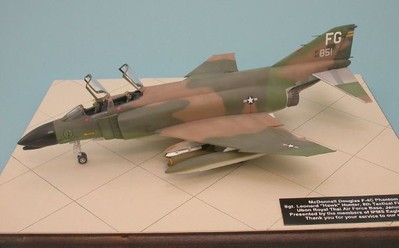 f-4C_2.jpg