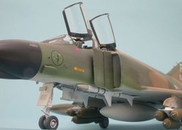 F-4C_3.jpg
