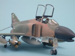 F-4C_6.jpg